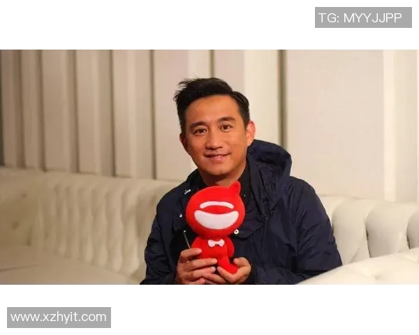 黄磊深度解析足球魅力与技巧分享个人独特心得与经验 黄磊深度解析足球魅力与技巧分享个人独特心得与经验